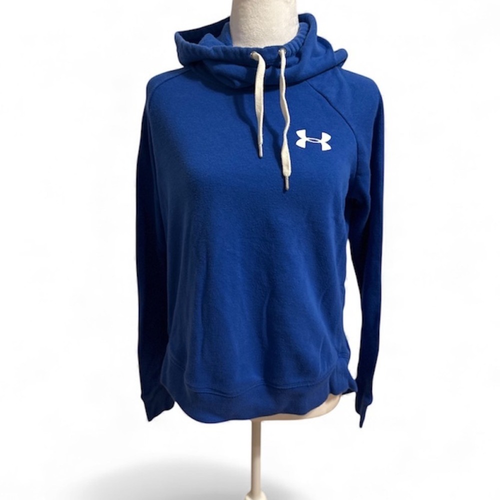 Under Armour Loose Blue Small ladies Hoodie longer in back athletic gym